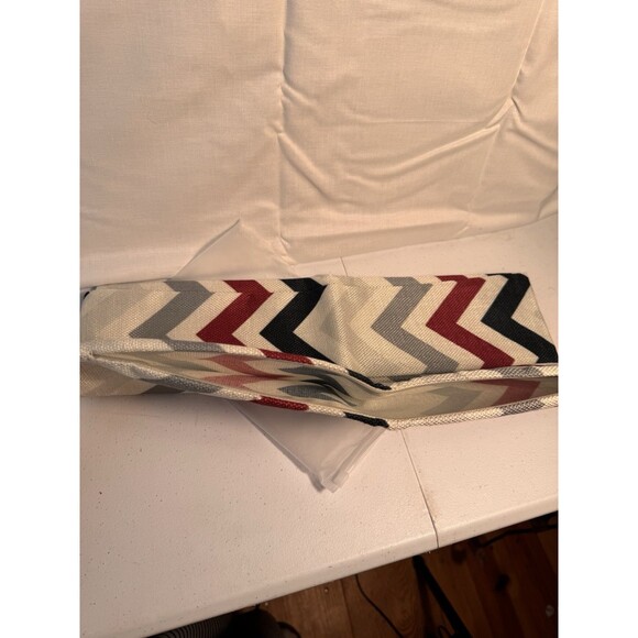 HGOD Designs Chevron Zigzag Throw Pillow Cover Grey White Red 17x17 - Picture 3 of 7